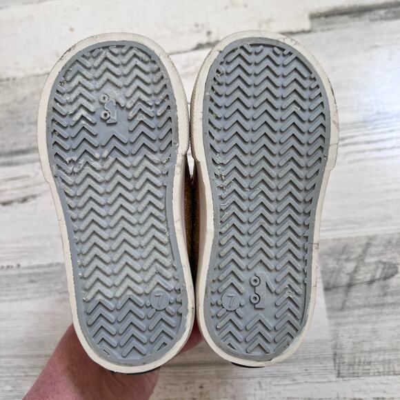 See Kai Run Belmont II Gold Shine Girls High-Top Sneakers Toddler Size 7 New - Picture 9 of 9